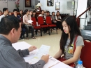 Thí sinh tham gia phỏng vấn trong đợt tuyển sinh của Trường Trung cấp Du lịch và Khách sạn Saigontourist.