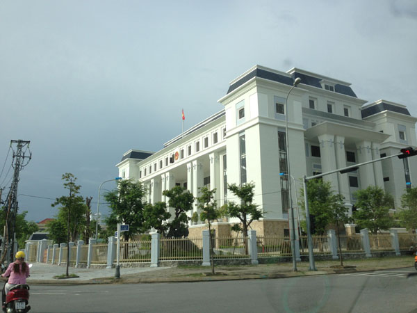 (Trụ sở của Tòa án nhân dân thành phố Đà Nẵng)